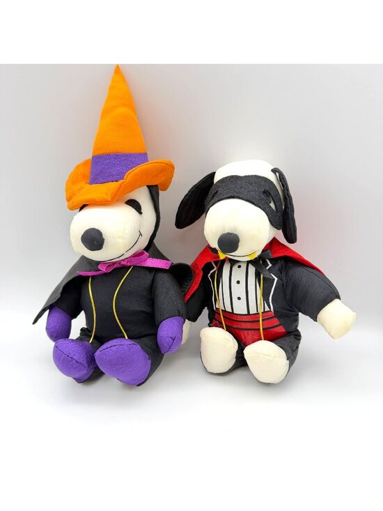 Peanuts Other - VTG‎ Snoopy Halloween plush toys small Dracula Witch Whitmans Candy mini nylon
